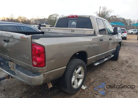 2007 Dodge Ram 1500 Slt/Trx4 Off Road/Sport из США, поврежденный, VIN 1D7HU18297J558183